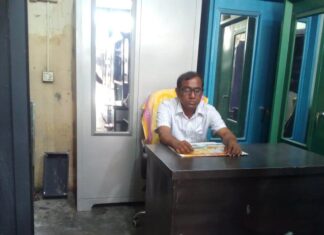 ছাত্র রাজনীতির সাদামাটা সেই মানুষটি শিতিন মন্ডল