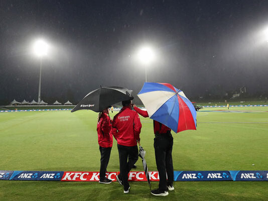 বৃষ্টিতে পরিত্যক্ত কিউই-ক্যারিবীয় তৃতীয় টি-টোয়েন্টি cricket